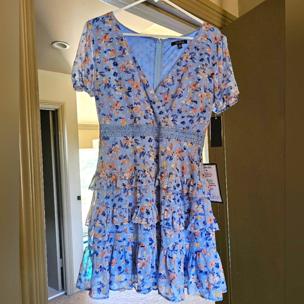 City Studio floral, blue dress, beautiful waist detail, new, tags on